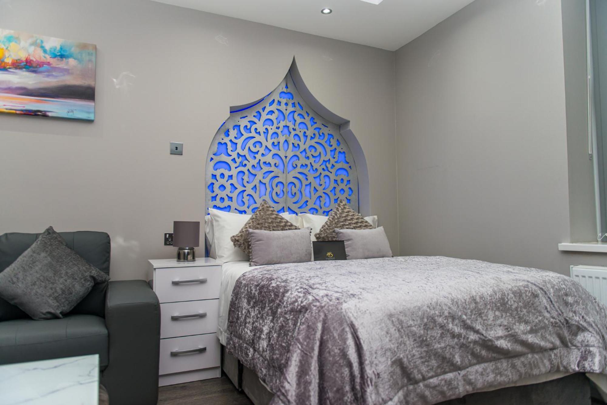 Aphrodite Suites Huddersfield Bilik gambar